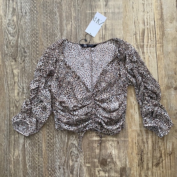 Zara Cheetah Print Top - Picture 1 of 6